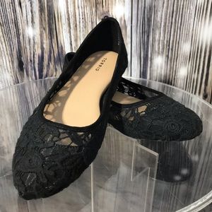 👠Black slip on shoes by Torrid 10W
